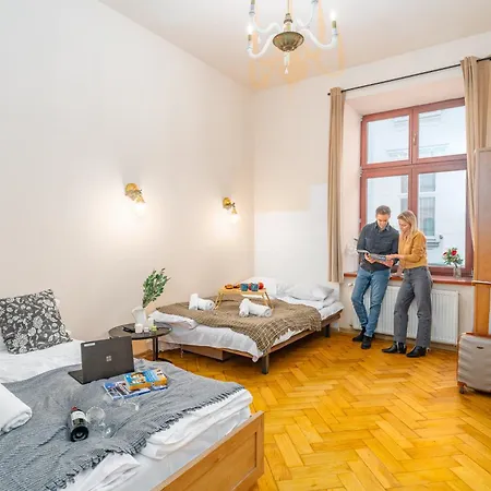 Florianska Old Town Apartment